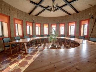 General view
General view
di House Of Dracula