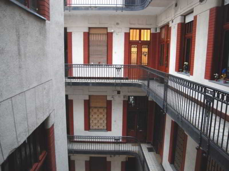 General view
 di Ferenciek Square Apartments