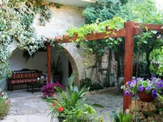 General view
General view
di Vasilias Nikoklis Inn Agrotourism