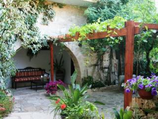 General view
General view
di Vasilias Nikoklis Inn Agrotourism