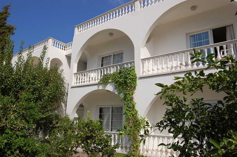 Room
Room
di Villa Club Holiday Village