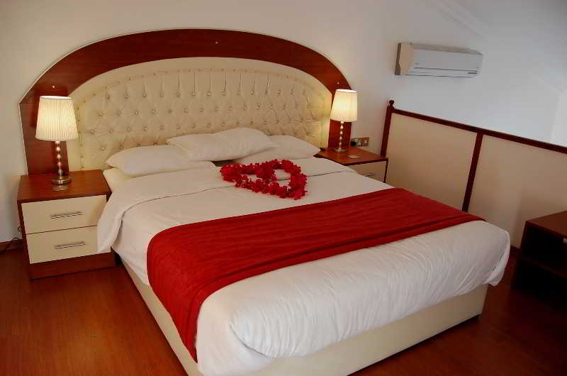 Room
Room
di Villa Club Holiday Village