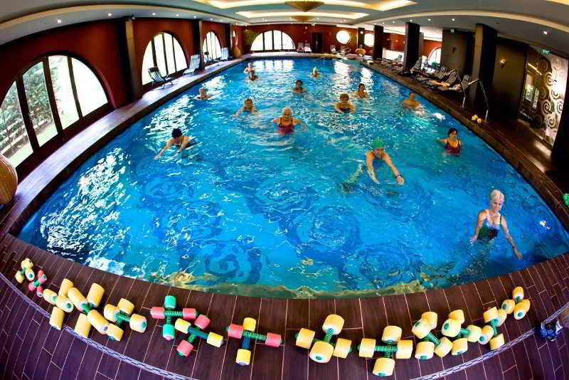 Pool
 di Budapest Airport Hotel Stacio Superior Wellness