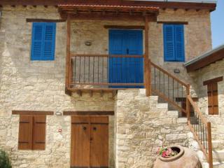 General view
General view
di Nikis House