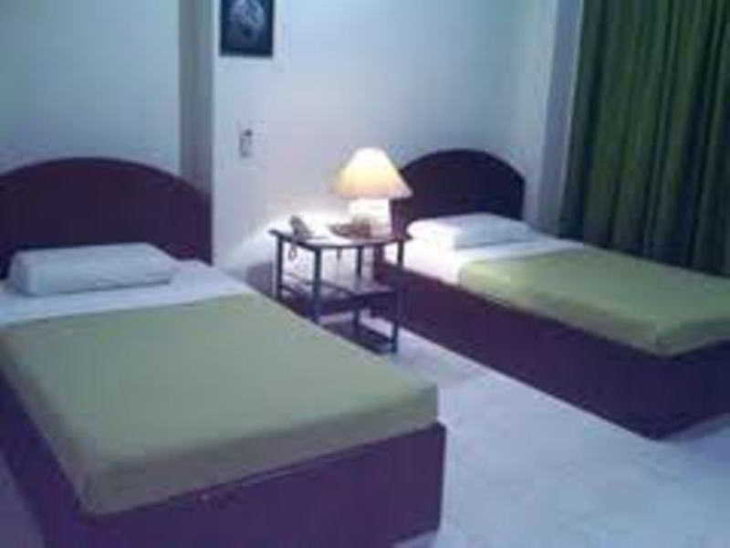 Room
Room
di Chriscentville Hotel