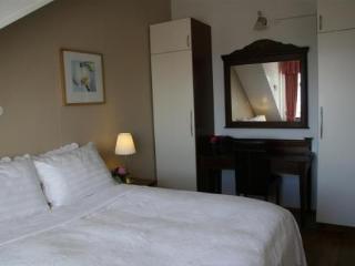 General view
General view
di Luna Hotel Apartments & Guesthouse