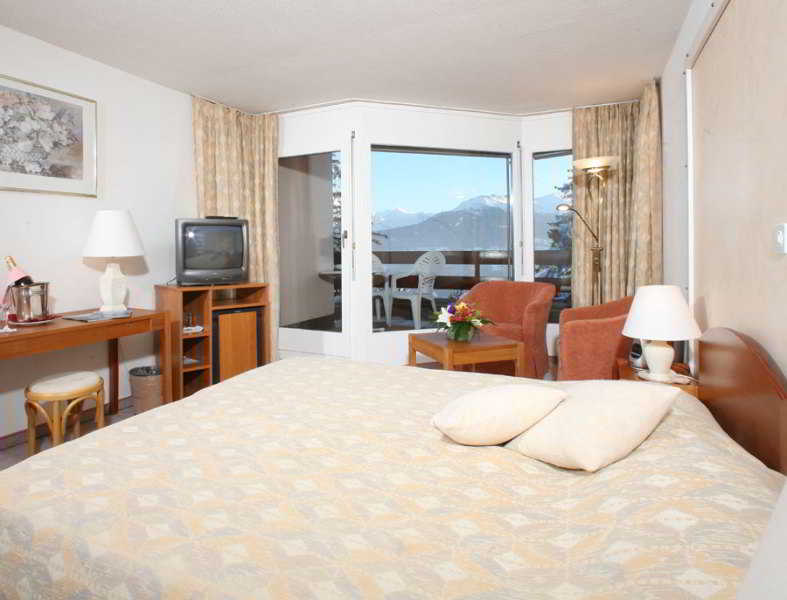 Room
Room
di Helvetia Intergolf
