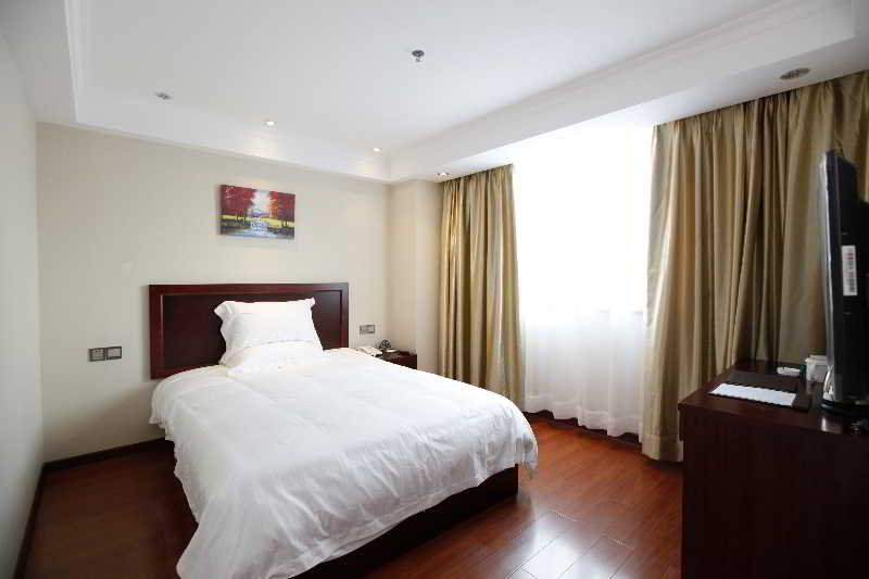Room
 di Green Tree Inn Hotel Jinhu Business Hotel