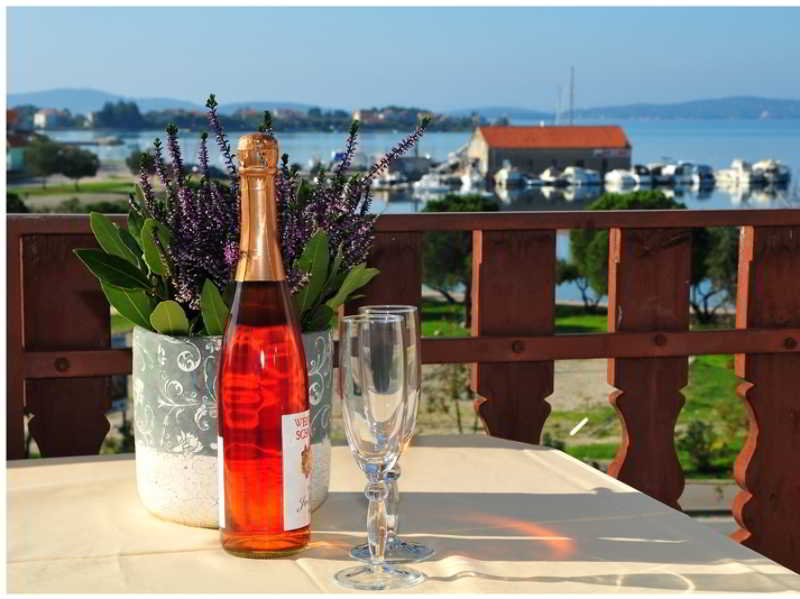 General view
General view
di Pansion Matanovi Dvori