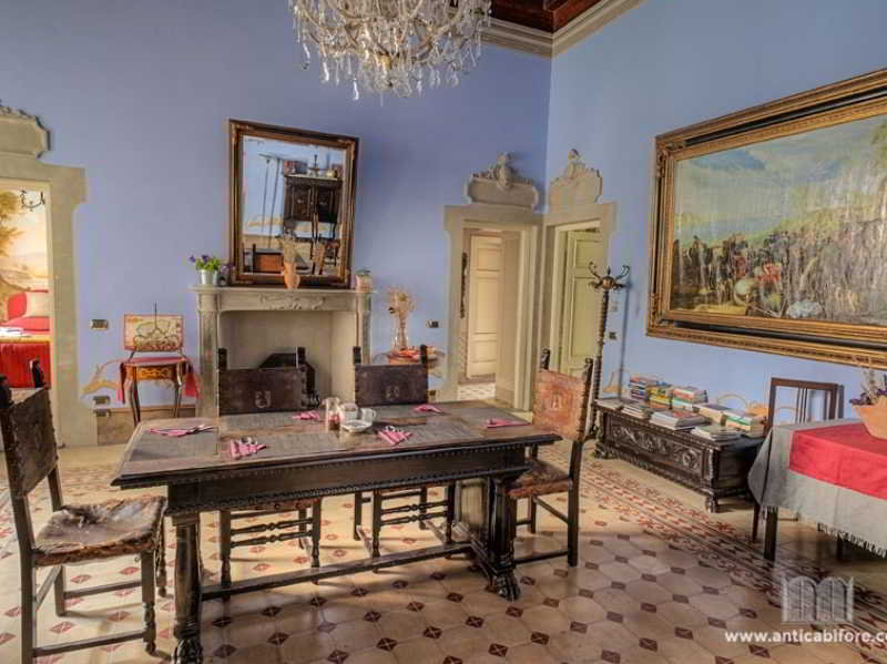 General view
General view
di L' Antica Bifore Guesthouse