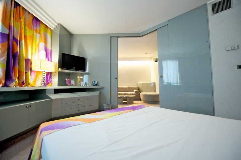 Room
Room
di Executive Cosenza Rende