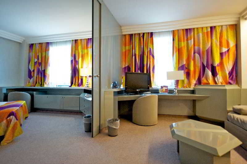 Room
Room
di Executive Cosenza Rende