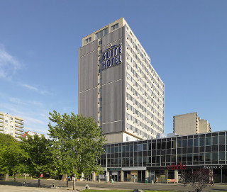 General view
 di Campus Tower Suite Hotel