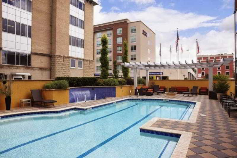 Pool
 di DoubleTree by Hilton Chattanooga