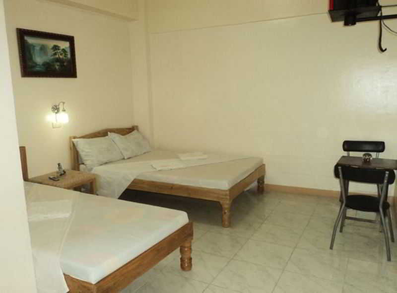 Room
Room
di Constrell Pension House