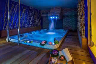 Sports and Entertainment
Sports and Entertainment
di Best Western Hotel Perla del Porto