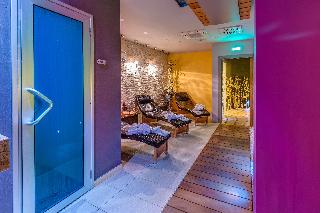 Sports and Entertainment
Sports and Entertainment
di Best Western Hotel Perla del Porto