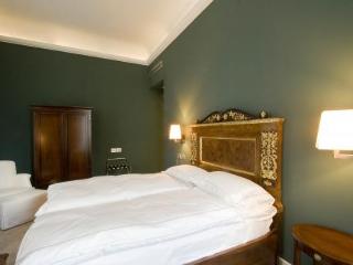 Room
Room
di Grand Hotel Della Posta