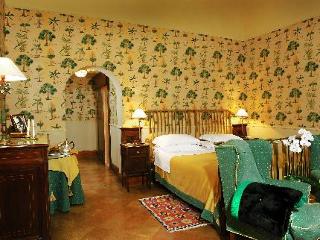 General view
General view
di Borgo Storico Seghetti Panichi