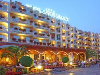 General view
General view
di Hotel Savoy Palace