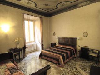 General view
General view
di B&B Alba Citta Alta