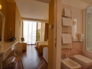 General view
General view
di Hotel Garda