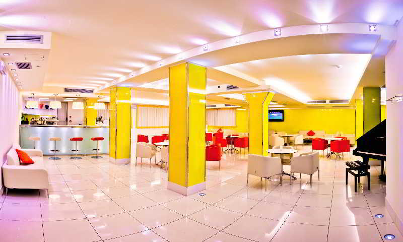 Lobby
Lobby
di Hotel Garda