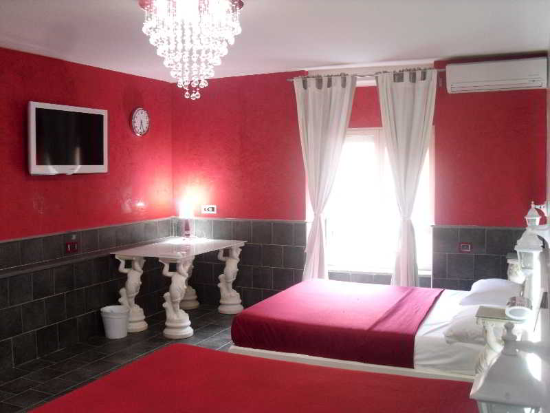 Room
Room
di Covo Degli Angioini