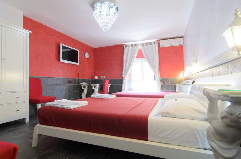 Room
Room
di Covo Degli Angioini