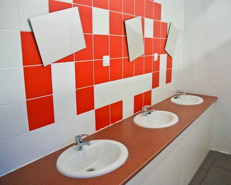 Room
Room
di Red Emperor Hostel&Bar