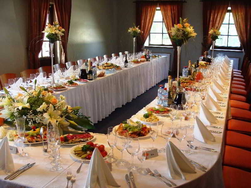 Conferences
Conferences
di Restaurantguest House Satiju Dvaras