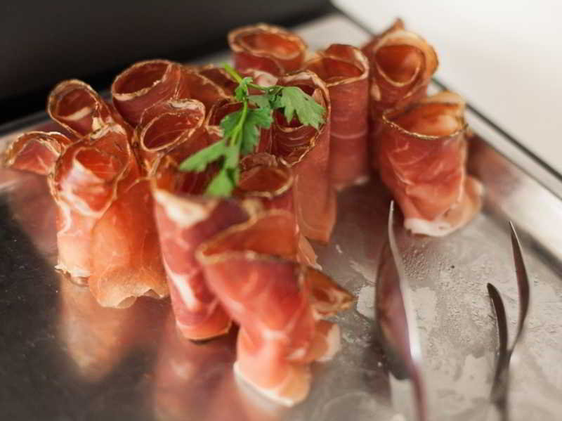 General view
General view
di Hotel Lago Di Garda