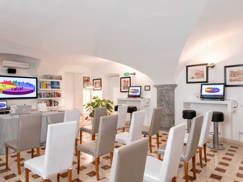 General view
General view
di Hotel Lago Di Garda