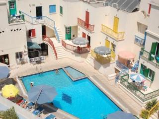 General view
General view
di Sea N Lake View Hotel Apts