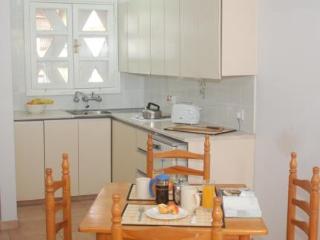 General view
General view
di Sea N Lake View Hotel Apts