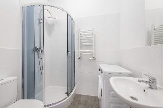 General view
General view
di Queens Apartments And Hostel70s