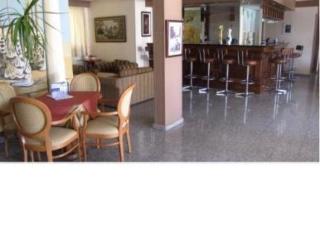 General view
General view
di Valana Hotel Apartments