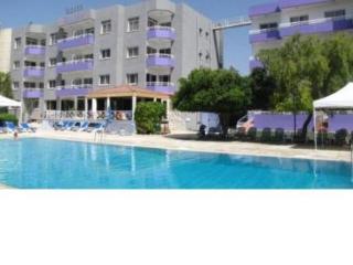 General view
General view
di Valana Hotel Apartments