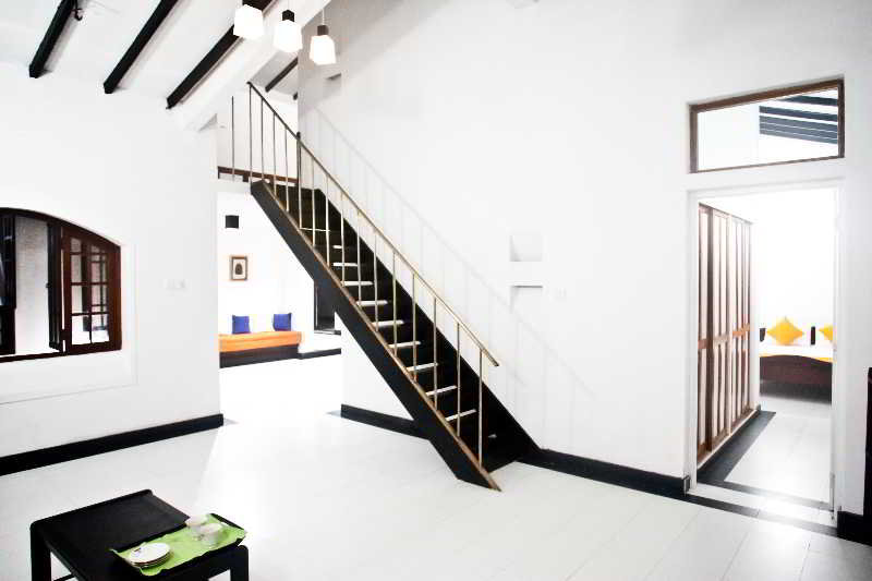 Lobby
Lobby
di Lavinia Villa