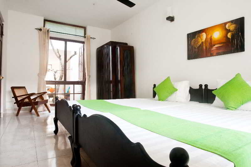 Room
Room
di Lavinia Villa