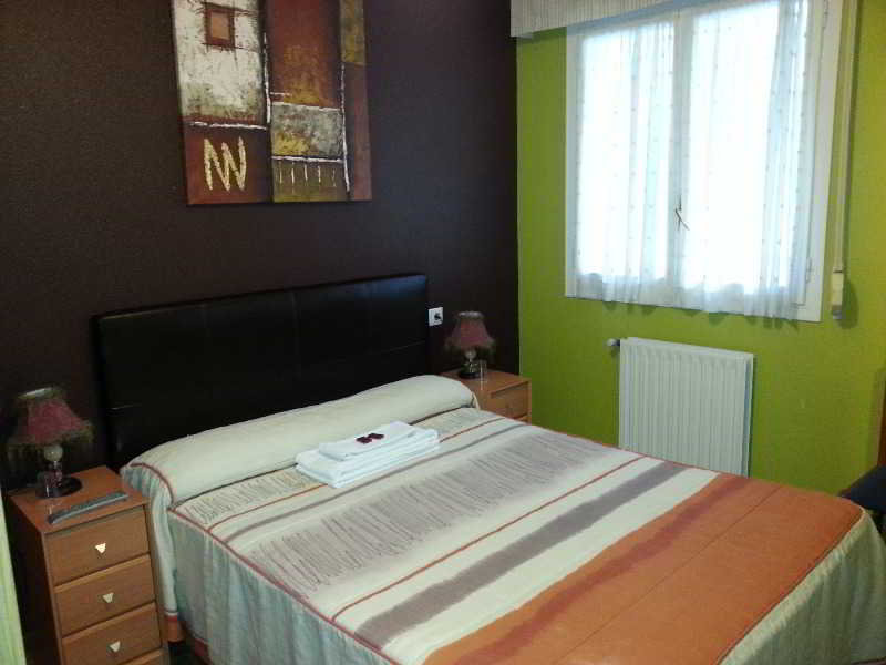 Room
Room
di Pension Meson del Barro