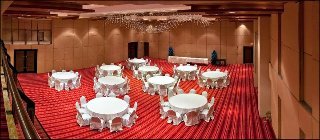 Restaurant
Restaurant
di The Pinnacle Hotel and Suites