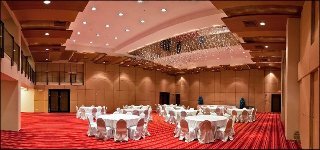 Restaurant
Restaurant
di The Pinnacle Hotel and Suites