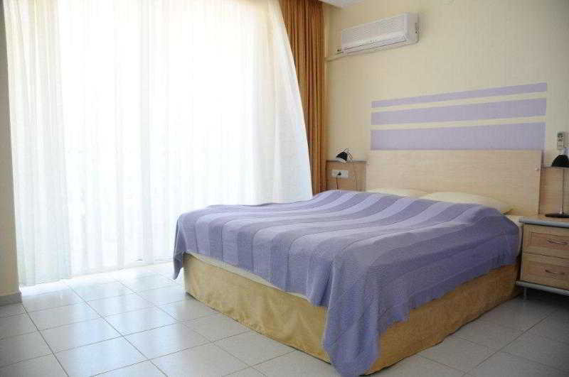 Room
Room
di Eldorado Hotel