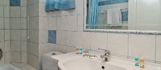 Room
Room
di Windmill Bay Aparthotel