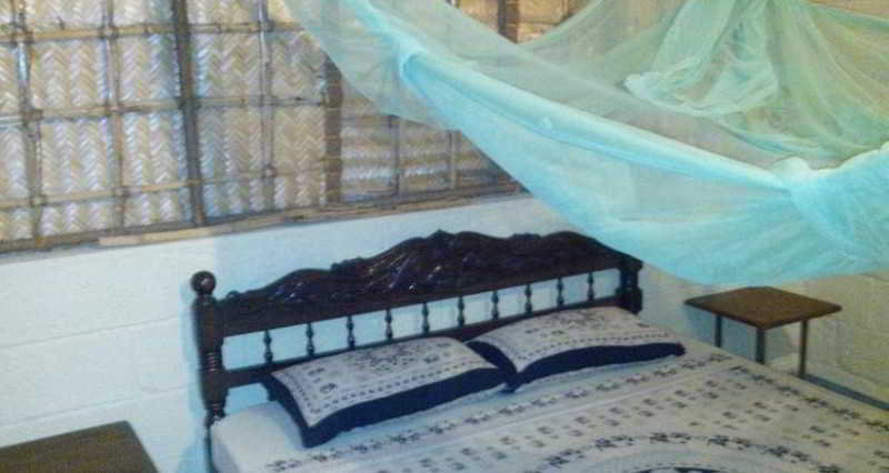 Room
Room
di Adams Wood House Cochin