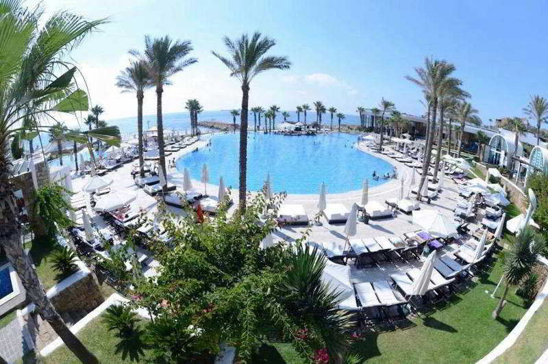 Pool
Pool
di Warwick Pangea Beach Resort & SPA