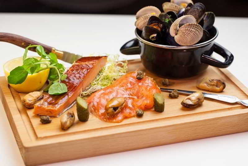 Restaurant
Restaurant
di Portavadie Loch Fyne Scotland