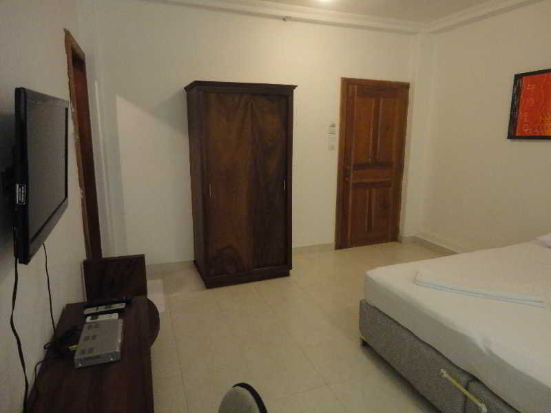 Room
Room
di Havelock Residencies
