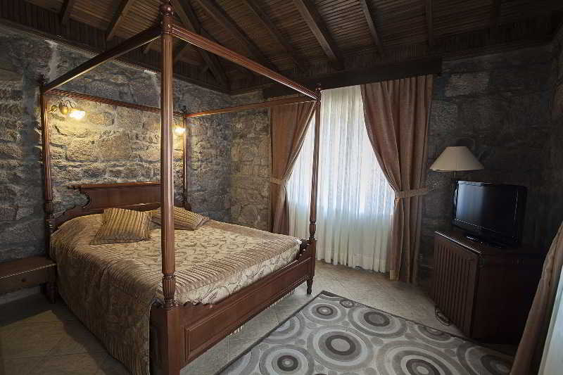 Room
Room
di Assos Kervansaray Hotel